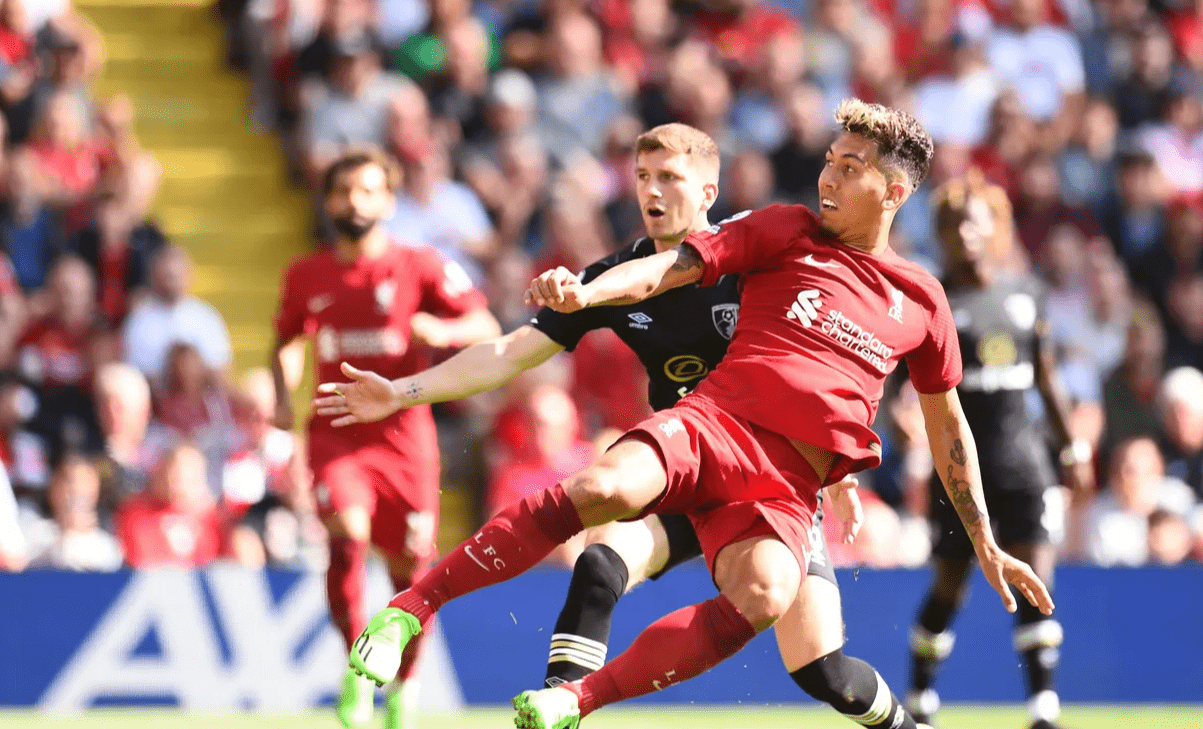 里程碑夜！金州勇士防线松动；社区盾清晨刷纪录；质疑声仍在；轮换策略成焦点的简单介绍